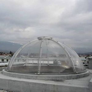 световой купол из поликарбоната 1