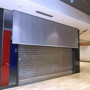 противопожарная штора для витрин магазинов