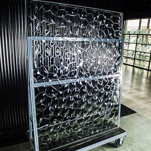 закаленная стеклянная панель