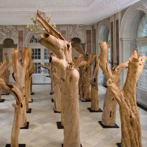скульптура из дерева