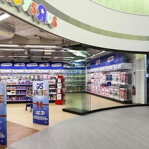 поворотно-раздвижная перегородка