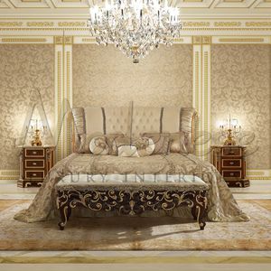 прикроватная скамья в стиле барокко