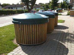 мусорный контейнер с заглубленным контейнером