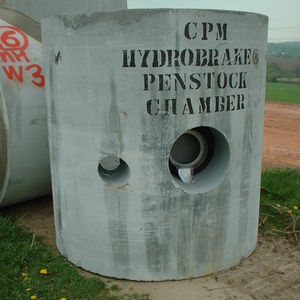смотровой колодец из бетона 1