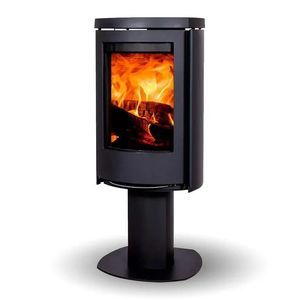 печь-камин на дровах