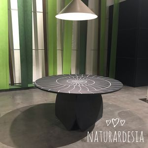 современный стол