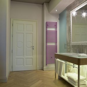 полотенцесушитель на горячей воде