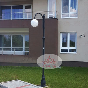 городской фонарный столб
