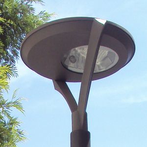 городской фонарный столб