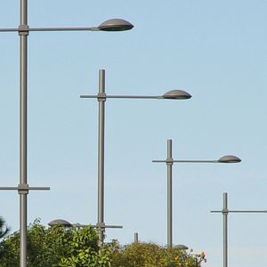 городской фонарный столб