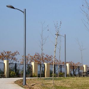подставка для городского светильника из алюминия