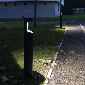 городской столбик освещения