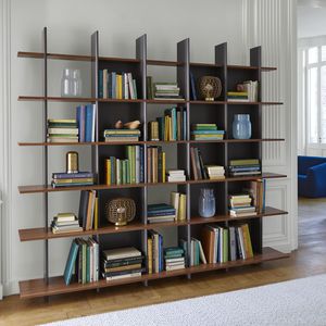 современный книжный шкаф