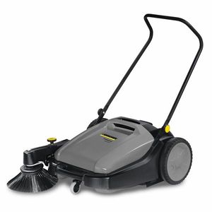 подметальная машина с двигателем