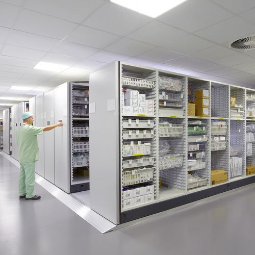 Мобильный стеллаж для хранения - COMPACTUS XTR&reg; - Bruynzeel Storage Systems - для лабораторий / электрический / из металла