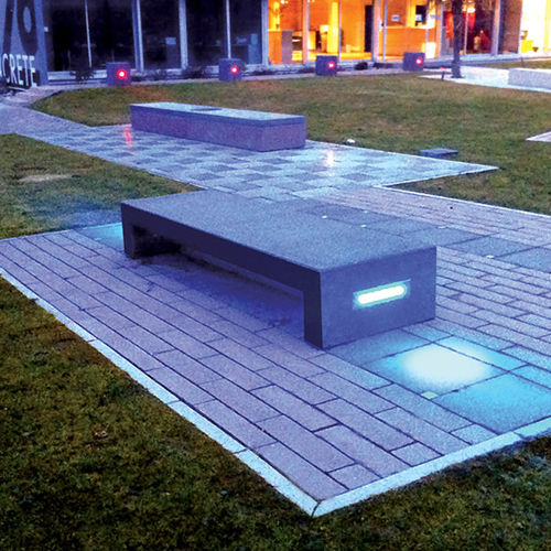 Современная общественная скамейка - TOKYO® - QUARTZO DESIGN - из восстановленного камня / с подсветкой