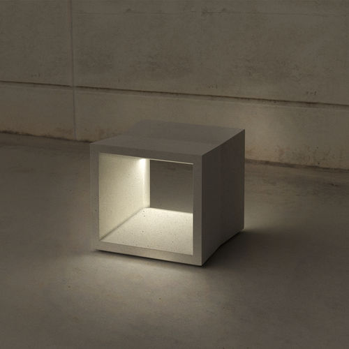 Табурет для общественных мест - FLAT : 421.L - SIT Urban Design - современный / из бетона / со встроенным освещением