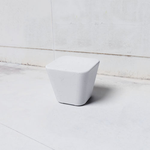 Табурет минималистский дизайн - SMOOTH: 593 - SIT Urban Design - из бетона / с основанием из бетона / с центральной опорой