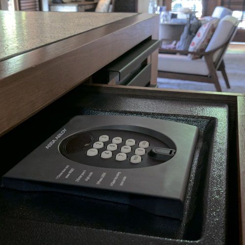 Электронный сейф с выдвижным ящиком - ZENITH DRAWER - Vingcard - встраиваемый / для гостиничного номера