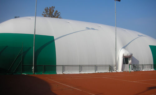 Натяжная конструкция на металлическом каркасе - FOOTBALL FACILITIES - Favaretti - для покрытий / с мембраной из ПВХ / для спортивной площадки