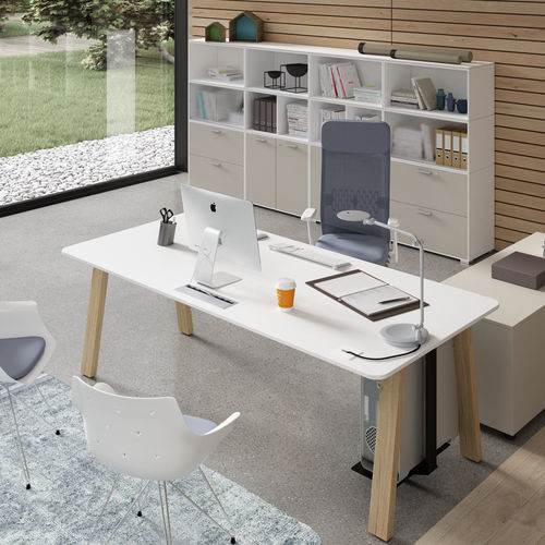 Напольный рабочий стол - WOOD - UFFICIO DESIGN ITALIA - современный / из меламина / прямой