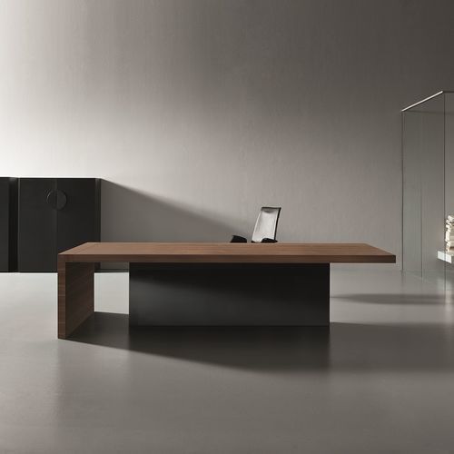 Директорский рабочий стол - KYOTO - UFFICIO DESIGN ITALIA - напольный / современный / из дерева