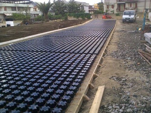 Обшивка перфорированная подложка - MOULD FOR CONCRETE AND GRASS - Claudioforesi - из пластика / для пола