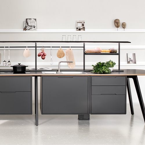 Современная кухня островного типа из дерева - WING  - True Design srl - большого размера / для профессиональной кухни / для хранения