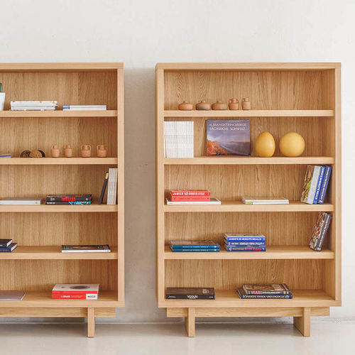 Встраиваемый книжный шкаф - ESSENCE - True Design srl - современный / для профессионального использования / из дерева