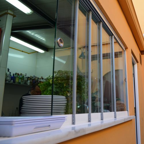 Окно из алюминия - SEEGLASS-RUN - C3 Systems SL - раздвижное и и складываемое / для обеспечения безопасности / по индивидуальному заказу