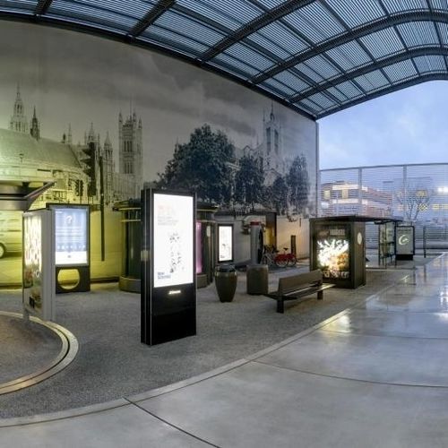 Автономное информационное табло - JCDecaux - Mobilier Urbain - вставное / городское / для рабочего пространства
