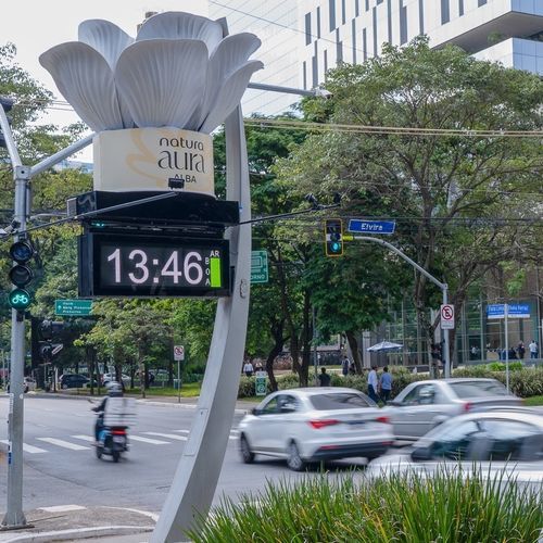 Напольная сигнальная табличка - JCDecaux - Mobilier Urbain - из металла / цифровая / умная