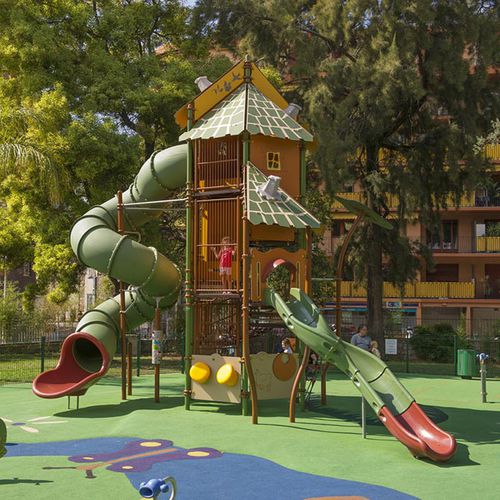 Игровая конструкция для коллективной организации - BIG XL TOWER 1 : JGT-0001 - HUSSON INTERNATIONAL - из пластика / из стали / из ламината высокого давления