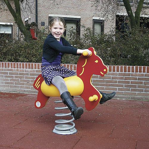 Качалка на пружине из стали - HORSE  - eibe Produktion + Vertrieb GmbH & Co KG - из полиэтилена / животные / одноместная