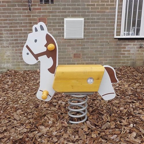 Качалка на пружине из стали - HORSE  - eibe Produktion + Vertrieb GmbH & Co KG - из МДФ / животные / одноместная