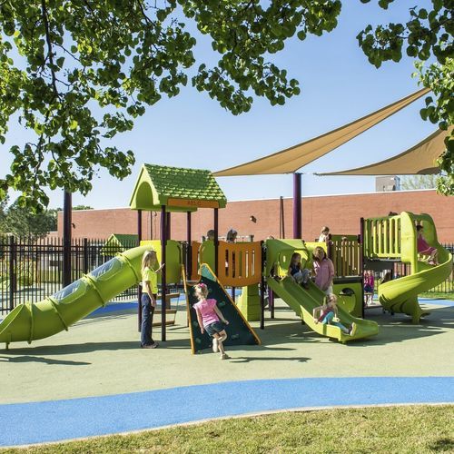 Игровая конструкция для игровой площадки - PlayShaper - Assisi Early Learning Center - Design 7551 - LANDSCAPE STRUCTURES - из нержавеющей стали / из стали, покрытой порошком / из полиэтилена