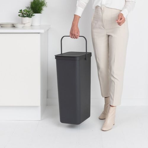 Мусорный контейнер для кухни - SORT & GO  - Brabantia International - с сортировкой / настенный / встраиваемый