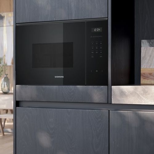 Электрическая духовка - BF555LMB1B - Siemens Home Appliances - паровая / встраиваемая / одиночная