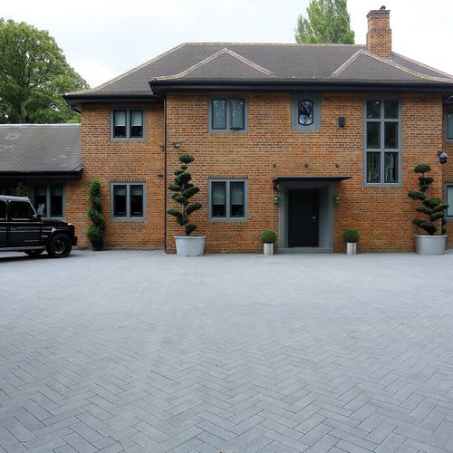 Напольная плитка из бетона - STONEMASTER - BRADSTONE - из восстановленного камня / для наружного применения / с возможным проездом транспорта
