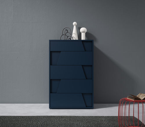 Высокий комод - DIAGONAL - MUEBLES MESEGUE, S.A. - современный / из лакированной древесины / 5 выдвижных ящиков