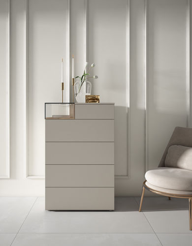 Высокий комод - BOX - MUEBLES MESEGUE, S.A. - современный / из лакированной древесины / прямоугольный