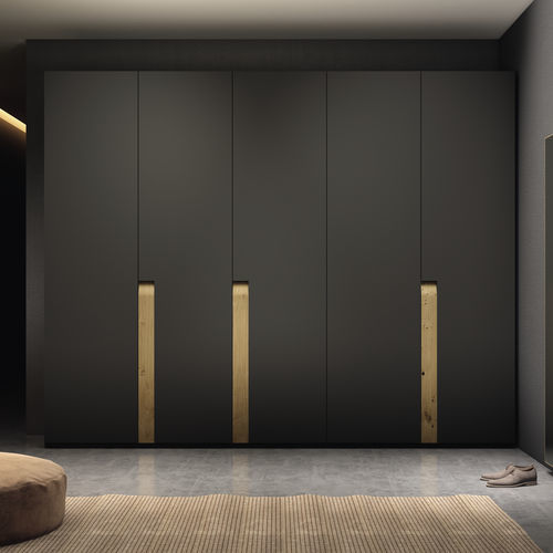 Модульный шкаф для одежды - TRAMA 202 - MUEBLES MESEGUE, S.A. - современный / из лакированной древесины / с распашными дверями