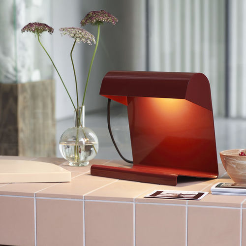 Настольная лампа - vitra USA - из стального листа / современная / проводная