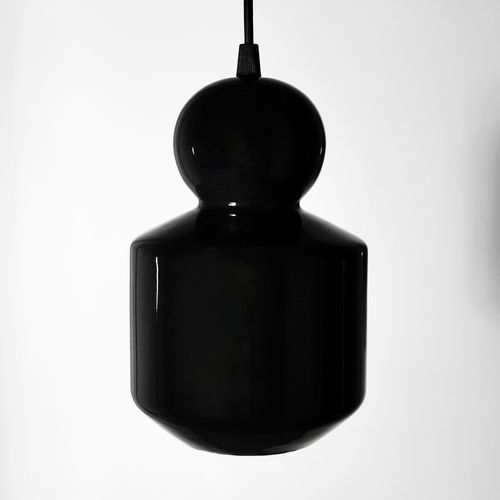 Подвесная лампа - LOVER 1.0_glossy black - neo - из керамики / минималистский дизайн / проводная
