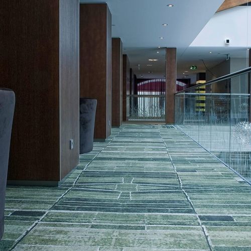 Тканое ковровое покрытие - AXMINSTER - Tarkett PROFESSIONAL - с разрезным ворсом / из полиамида / из шерсти