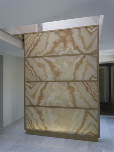Настенная декоративная панель - TRANSLUCENT MARBLE : ONYX - BROCATELLE - с подсветкой / из натурального камня / гладкая