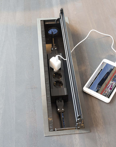 Розетка тока - GST 18 - Götessons - множественная / встраиваемая / из алюминия