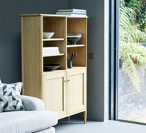 Высокий буфет - CHESHAM - ercol - современный / из дуба / с полкой