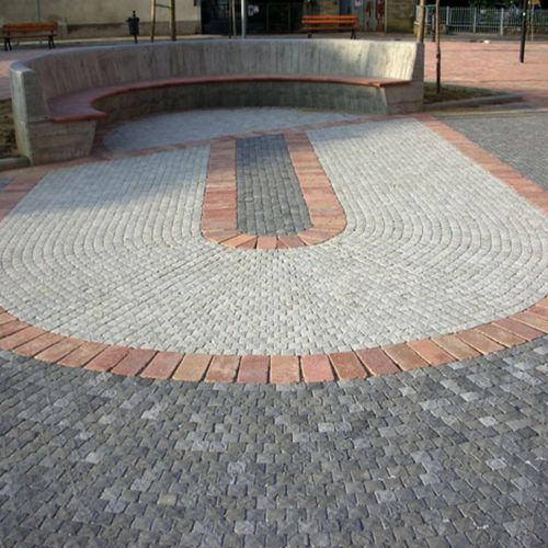 Напольная плитка из бетона - PRAGA - Paver - для наружного применения / для пешеходных переходов / с высокой прочностью и интенсивной нагрузкой