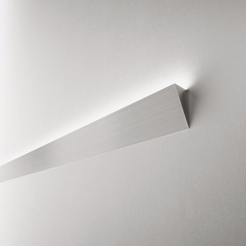 Выступающий светильник - HISS - MACROLUX SRL  - LED / линейный / из экструдированного алюминия